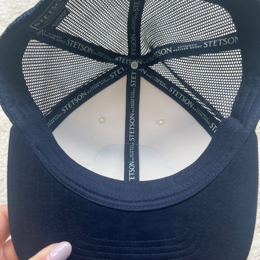 Stetson Beige and Navy Cap - Picture 2 of 2